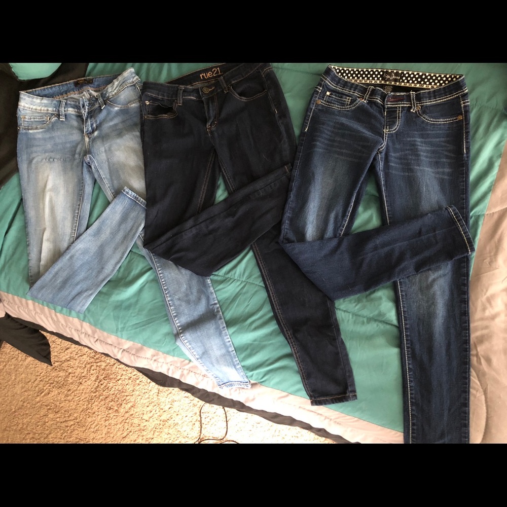 3 Pairs Of Jeggings